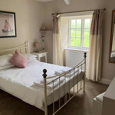 Farmer Bob'S Farmhouse Barnstaple Ngoại thất bức ảnh