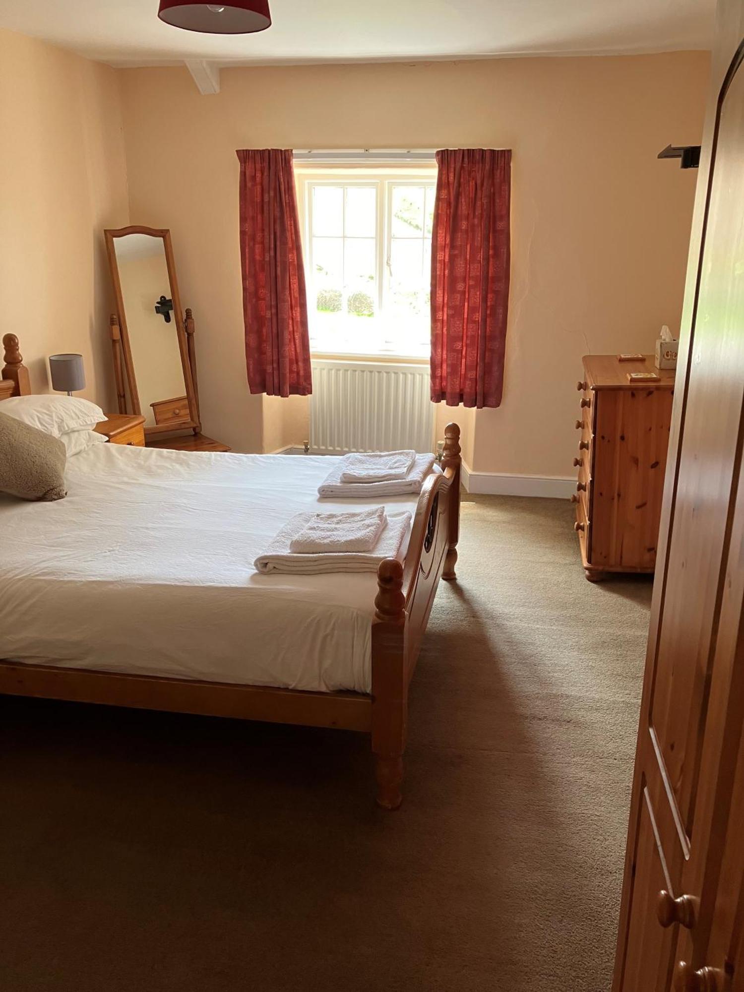 Farmer Bob'S Farmhouse Barnstaple Ngoại thất bức ảnh